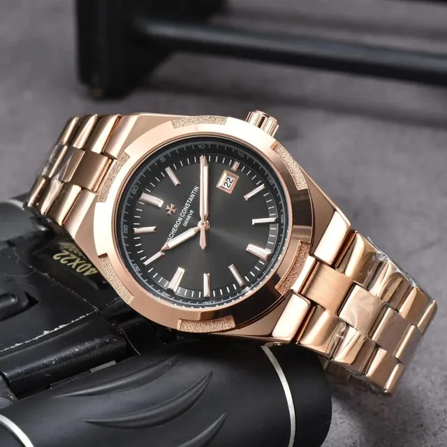 Vacheron Constantin Overseas Date