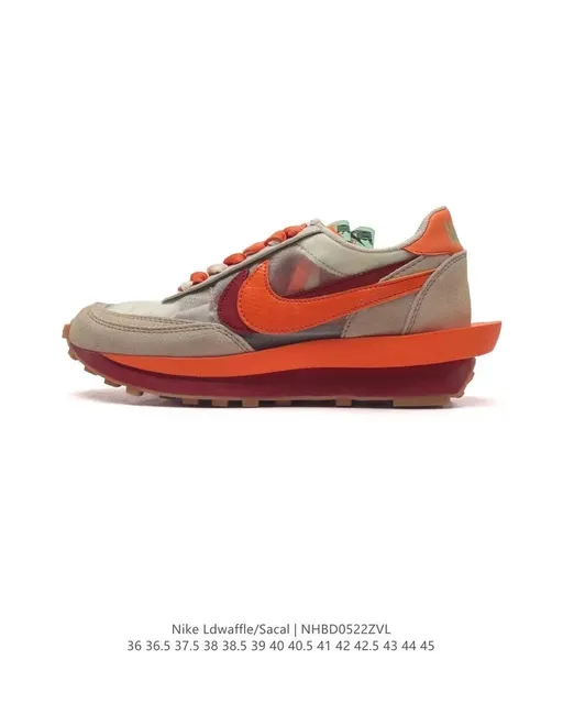 Nike LDWaffle Sacai
