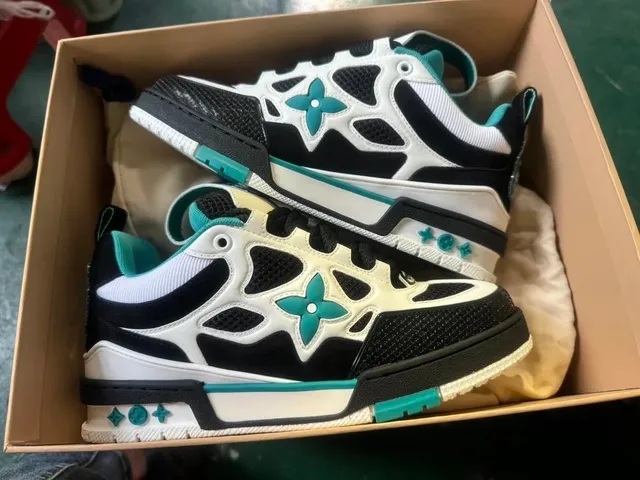 黑白绿 SK815