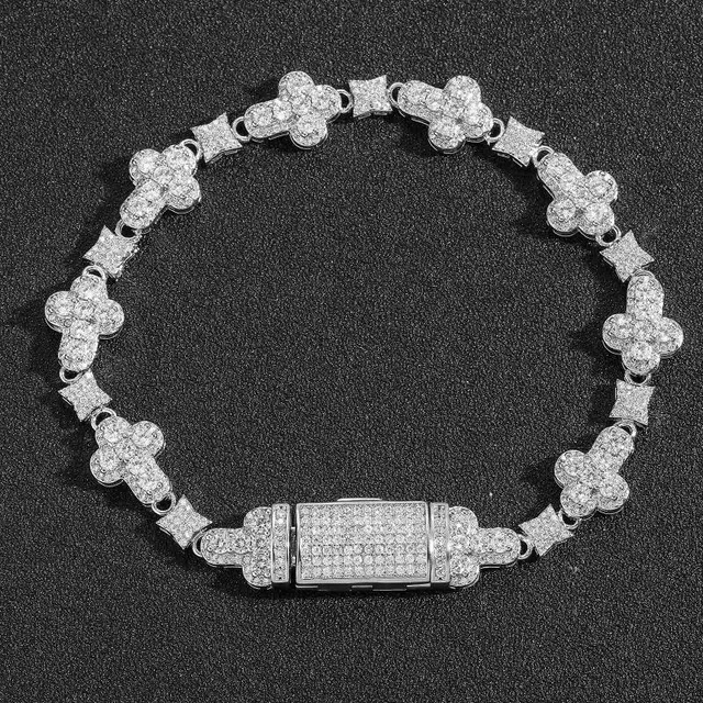 Van Cleef & Arpels Alhambra Bracelet Pave Diamond