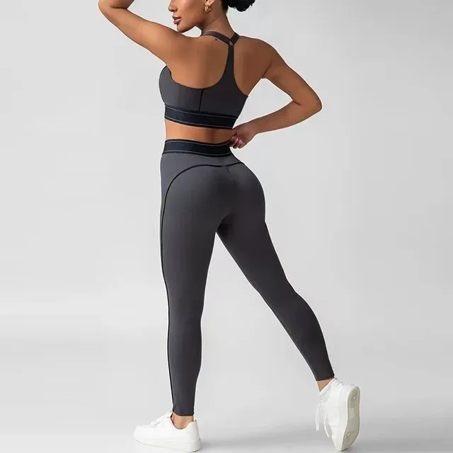 SKIMS High-Waisted Leggings and Sports Bra Set Contour Fit