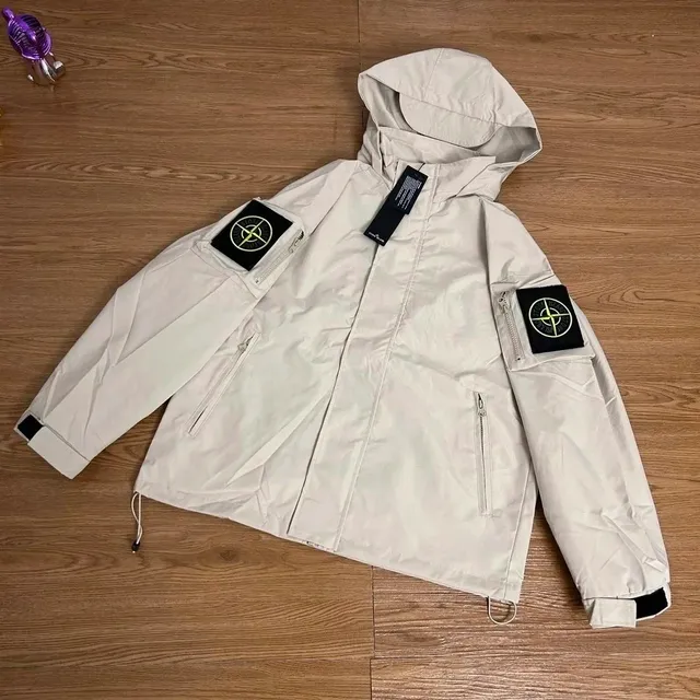 Stone Island Goggle Jacket Beige with Compass Patch