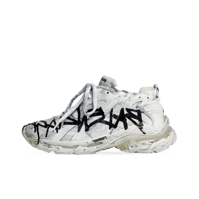 Balenciaga Triple S Graffiti