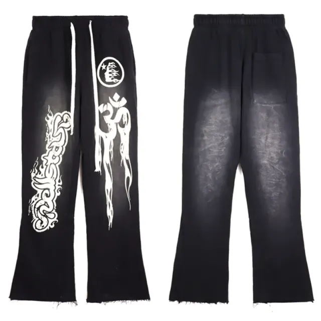 8122 black