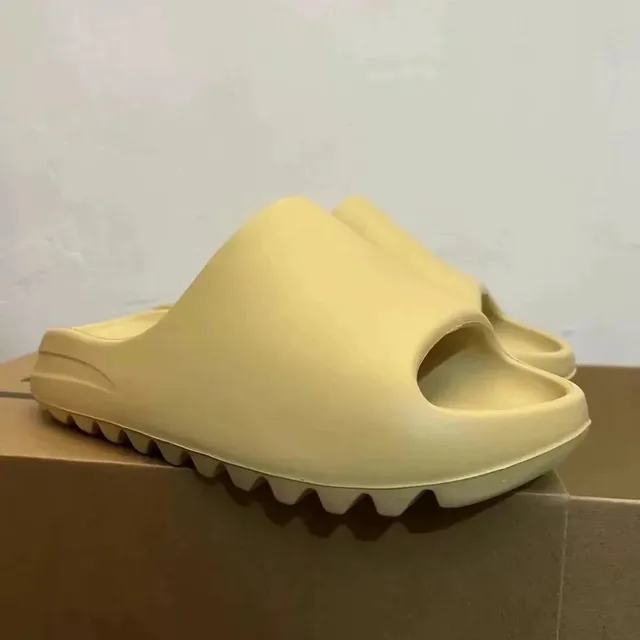 黄色 (带原盒)