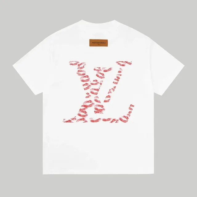 Louis Vuitton T-Shirt Lips Print