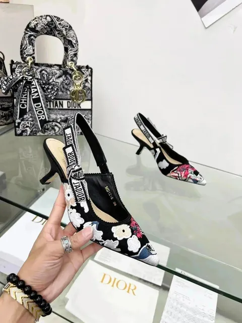 Dior heels Embroidered Floral