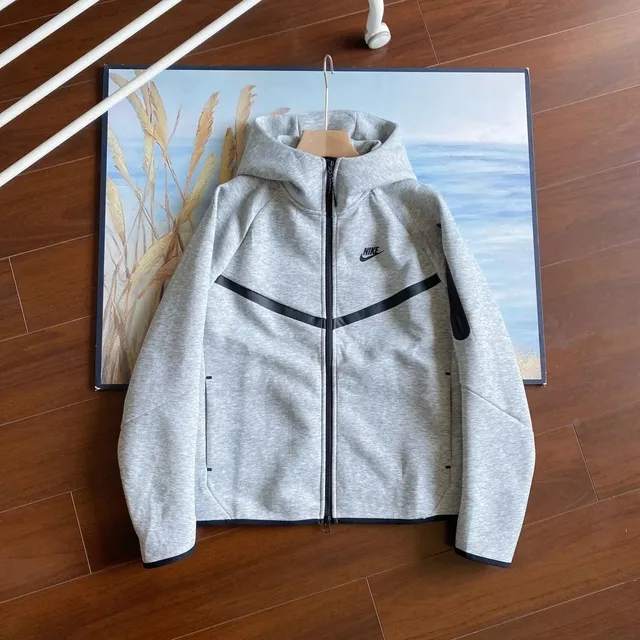 Nike Tech Fleece Hoodie Heather Grey
