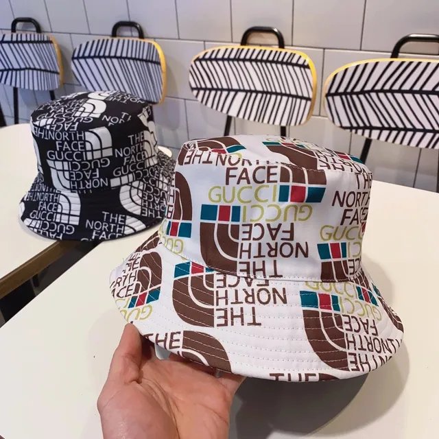 Bucket Hat Gucci x The North Face Logo Print