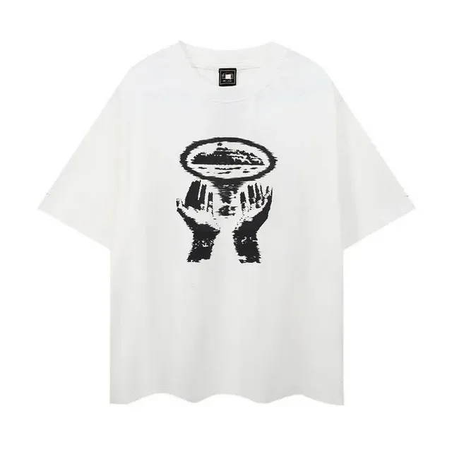 Gallery Dept. Graphic Tee Hands Holding Plate Print