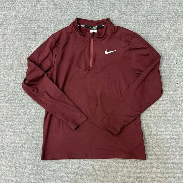 Nike Tech Fleece Quarter-Zip Burgundy