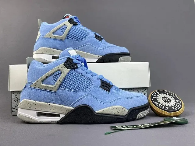 Air Jordan 4 University Blue