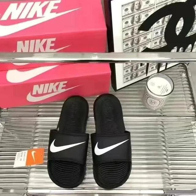 Nike Benassi JDI Black/White