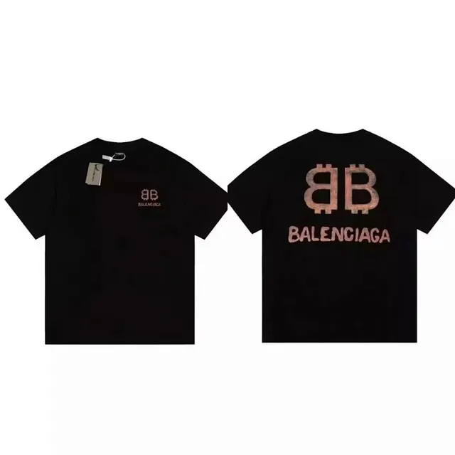 Balenciaga T-Shirt Bitcoin Logo