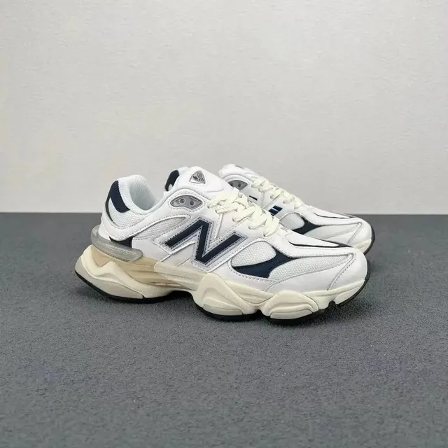 New Balance 2002R White Navy