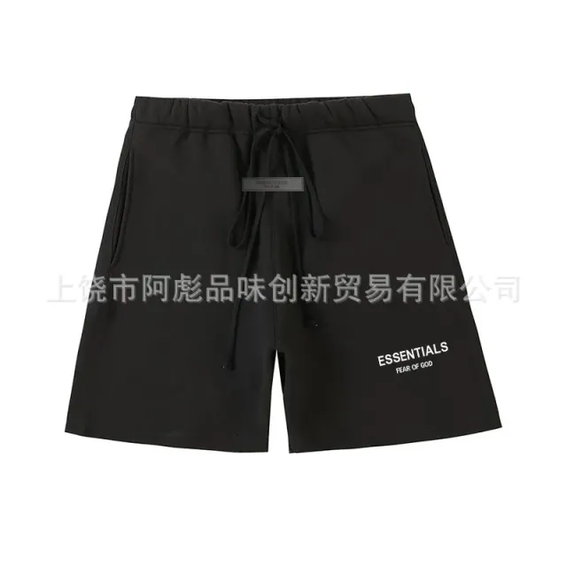 黑色F短裤