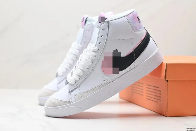 Nike Blazer Mid '77 Tie-Dye Pink