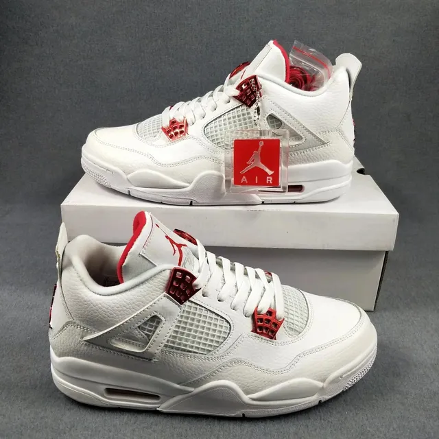 Air Jordan 4 Fire Red
