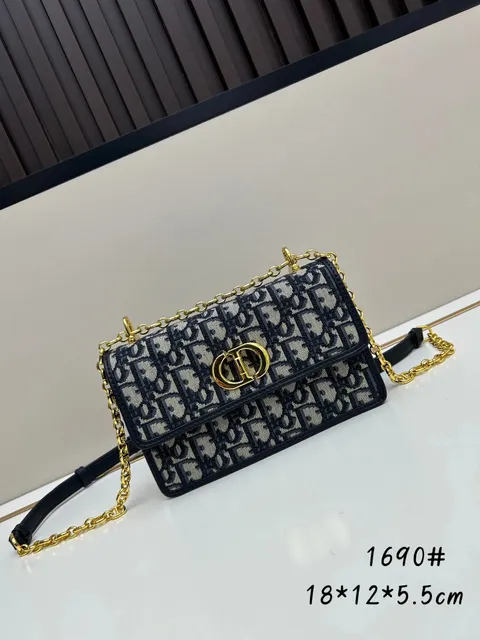 Dior B22 Oblique Print