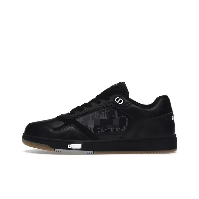 Dior Sneaker Pixel Print