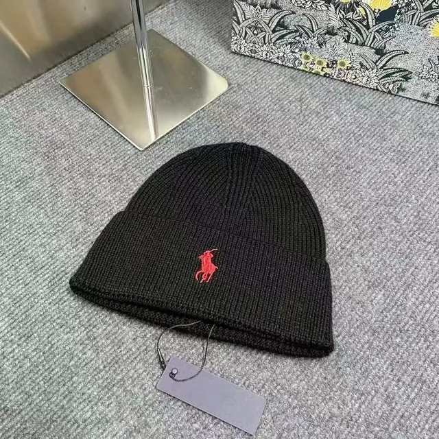 黑色红标