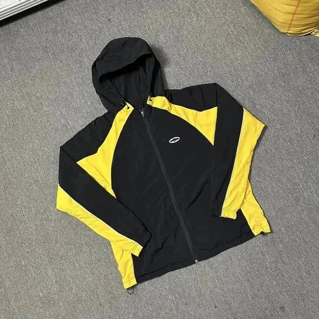 Windbreaker Jacket Black Yellow Panel
