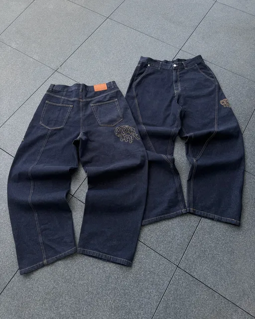 Relaxed Fit Jeans Embroidered Logo