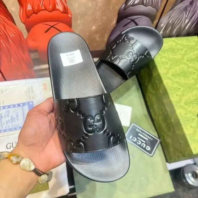 Gucci GG Marmont Slide Black Leather