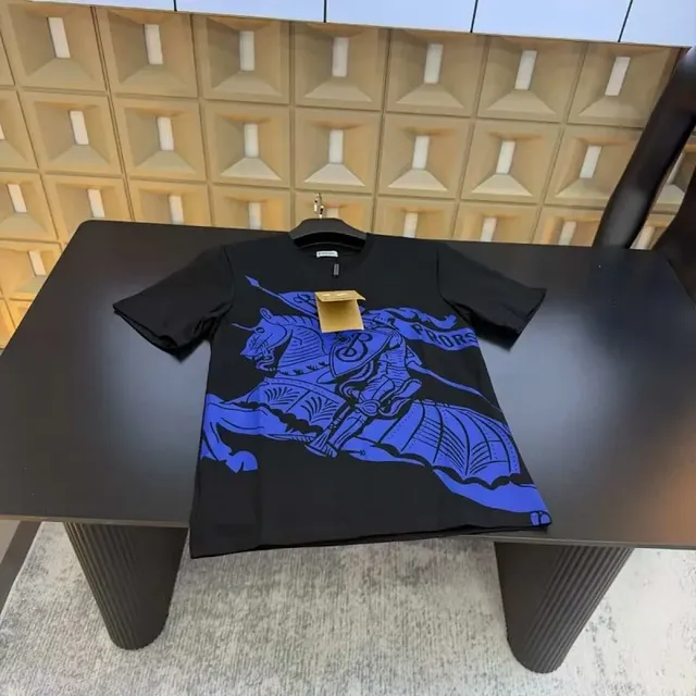 BAPE Graphic T-Shirt Knight Unicorn Print