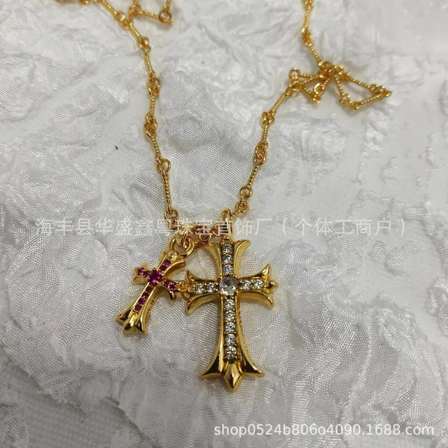 玫红小双十字架项链