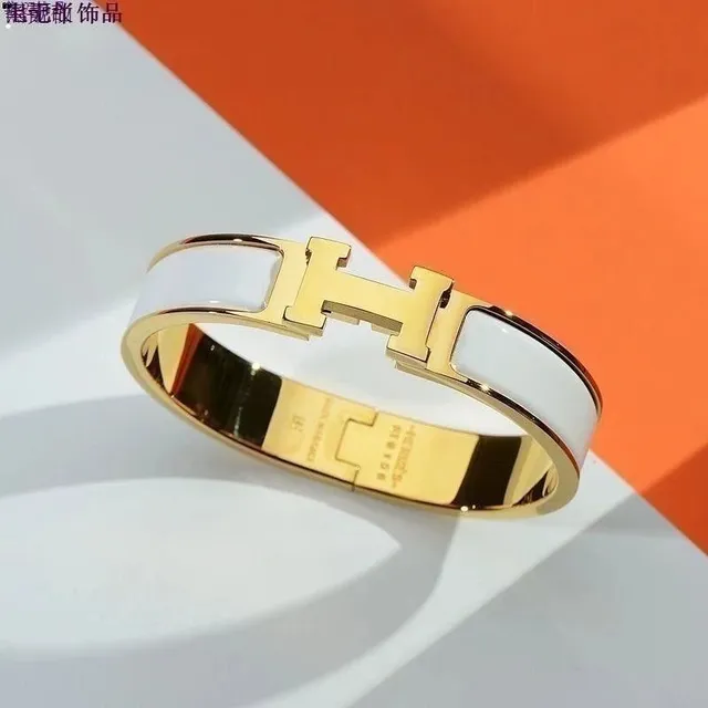 黄金色白珐琅