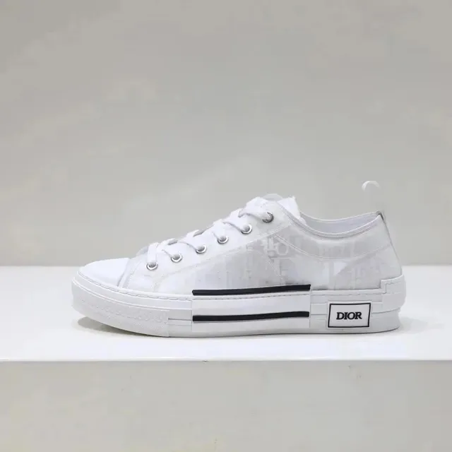 w2c