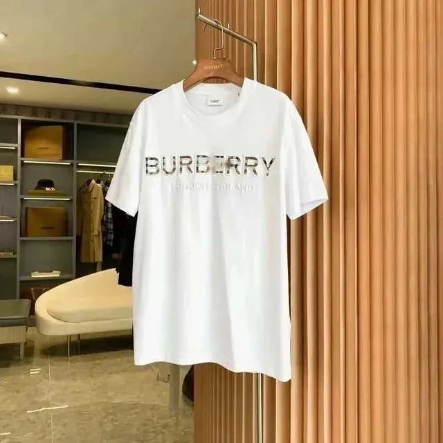 Burberry Logo T-Shirt Crystal Logo