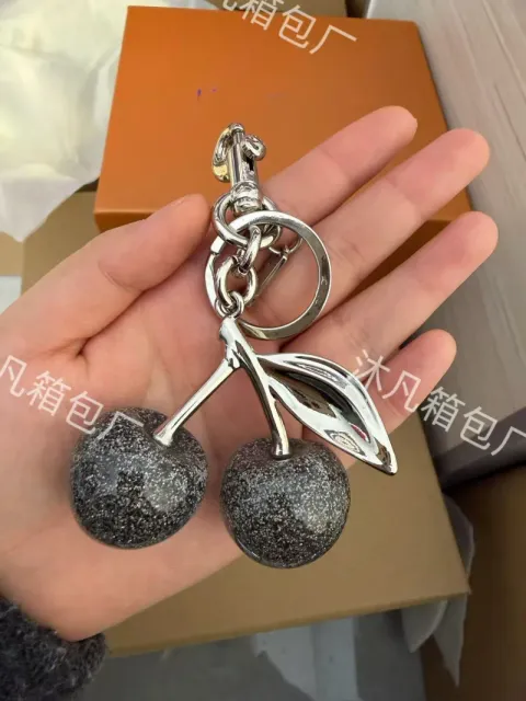 银色