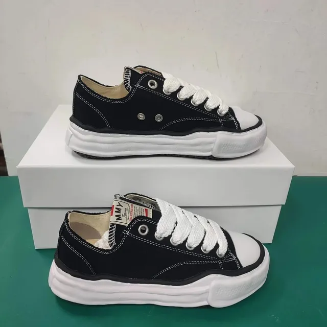 3 colour