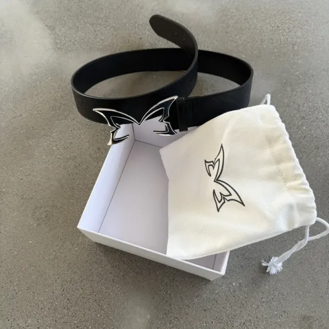 Mertra Logo Buckle Belt Metallic Logo