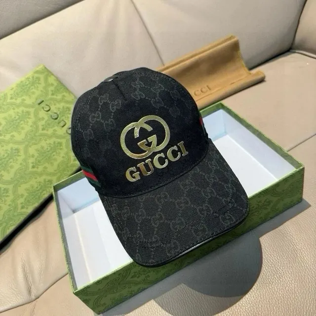 Gucci Baseball Cap GG Monogram