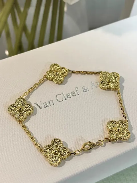 Van Cleef & Arpels Alhambra Bracelet Five Motifs