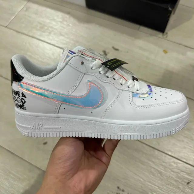 炫彩镭射