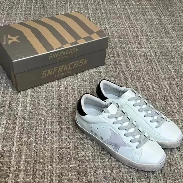 Golden Goose Superstar