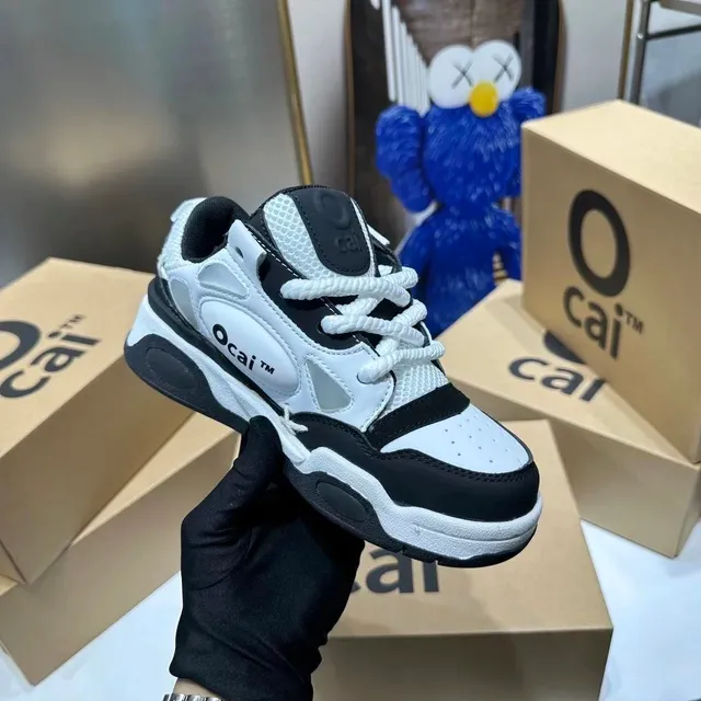 Broken Planet Chunky Runner White Black