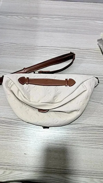 Louis Vuitton On The Go Monogram Empreinte