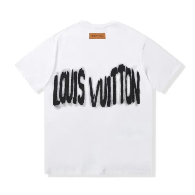 Louis Vuitton T-Shirt Spray-Paint Logo