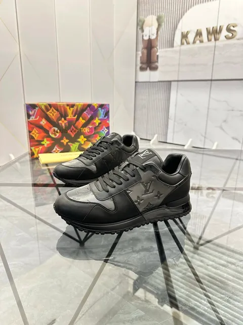 Louis Vuitton × KAWS LV Trainer