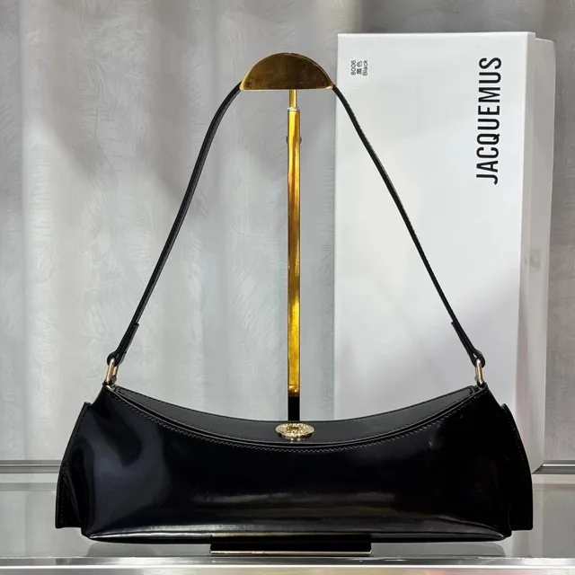Jacquemus Le Chiquito Glossy Patent