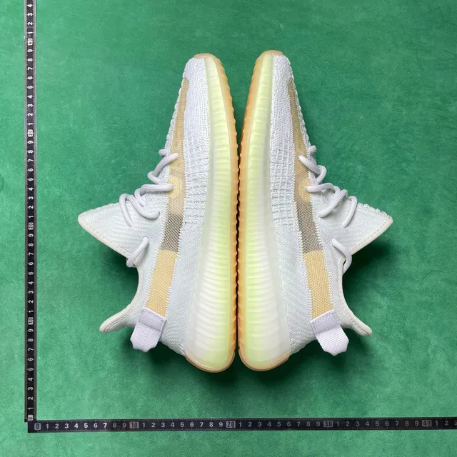 Yeezy Boost 350 V2 Zebra