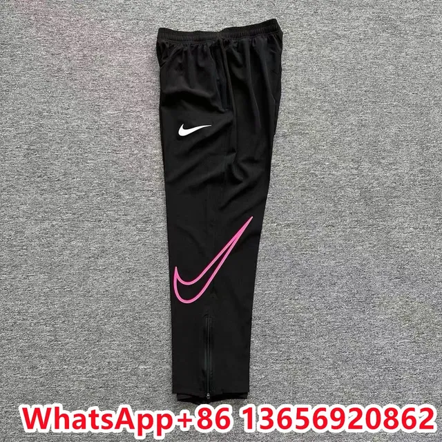 Nike Track Pants Swoosh Graphic