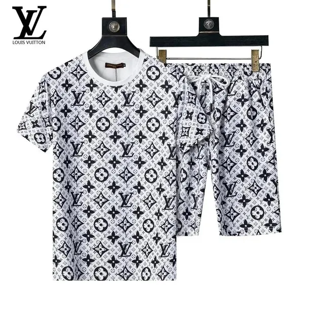 Louis Vuitton Monogram Print Set Classic LV Monogram