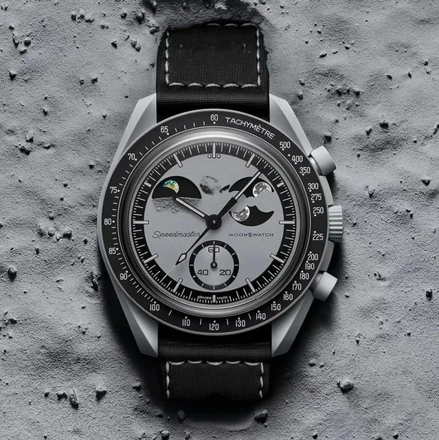 Omega Speedmaster Moonwatch Moonphase Chronograph