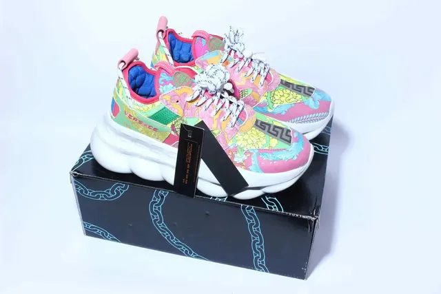 Versace Chain Reaction Baroque Print